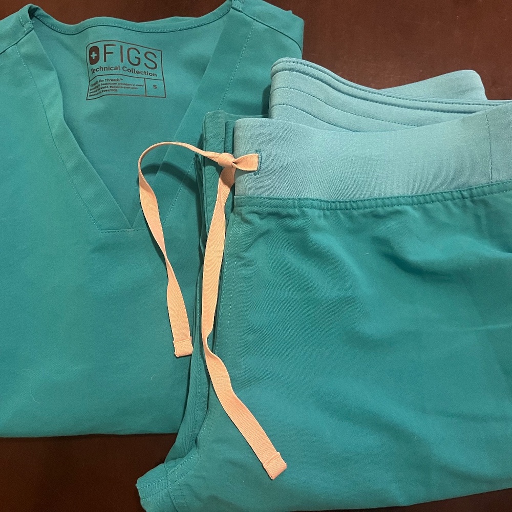 Wear Figs Aquamarine Color - Set ( Top + Pants)